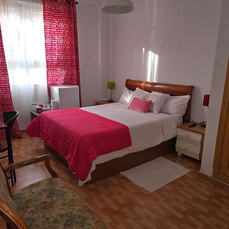 Acogedoras Habitaciones En Μαδρίτη Εξωτερικό φωτογραφία