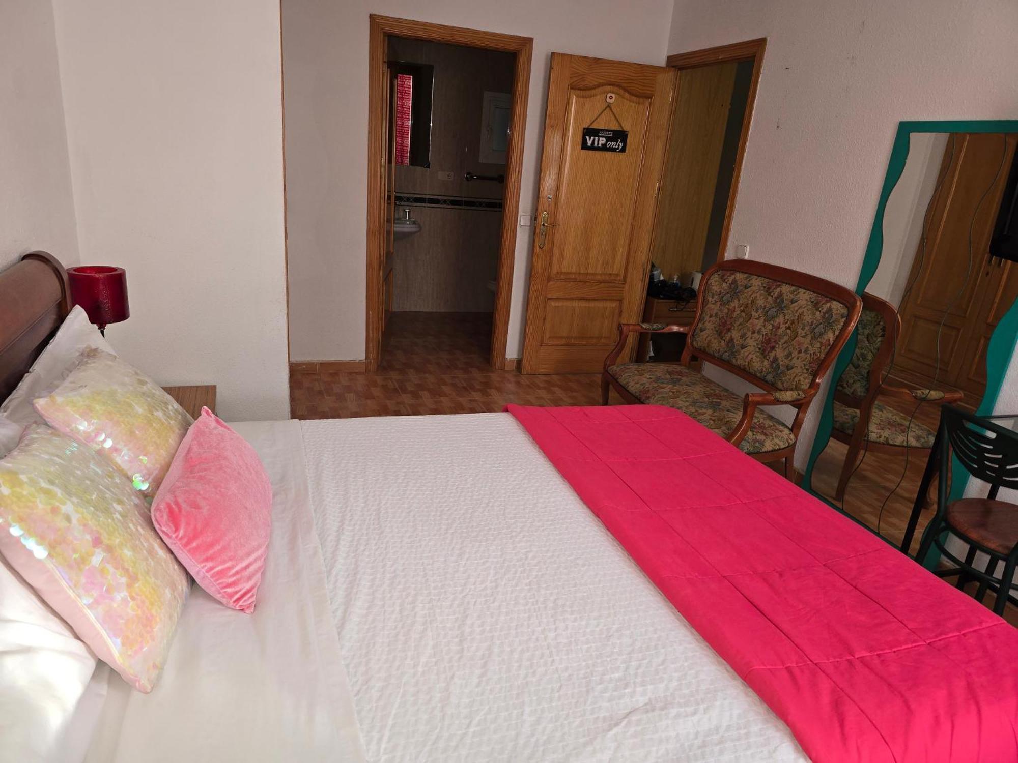 Acogedoras Habitaciones En Μαδρίτη Δωμάτιο φωτογραφία